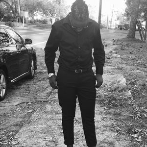 Meet your Posher, Derrick